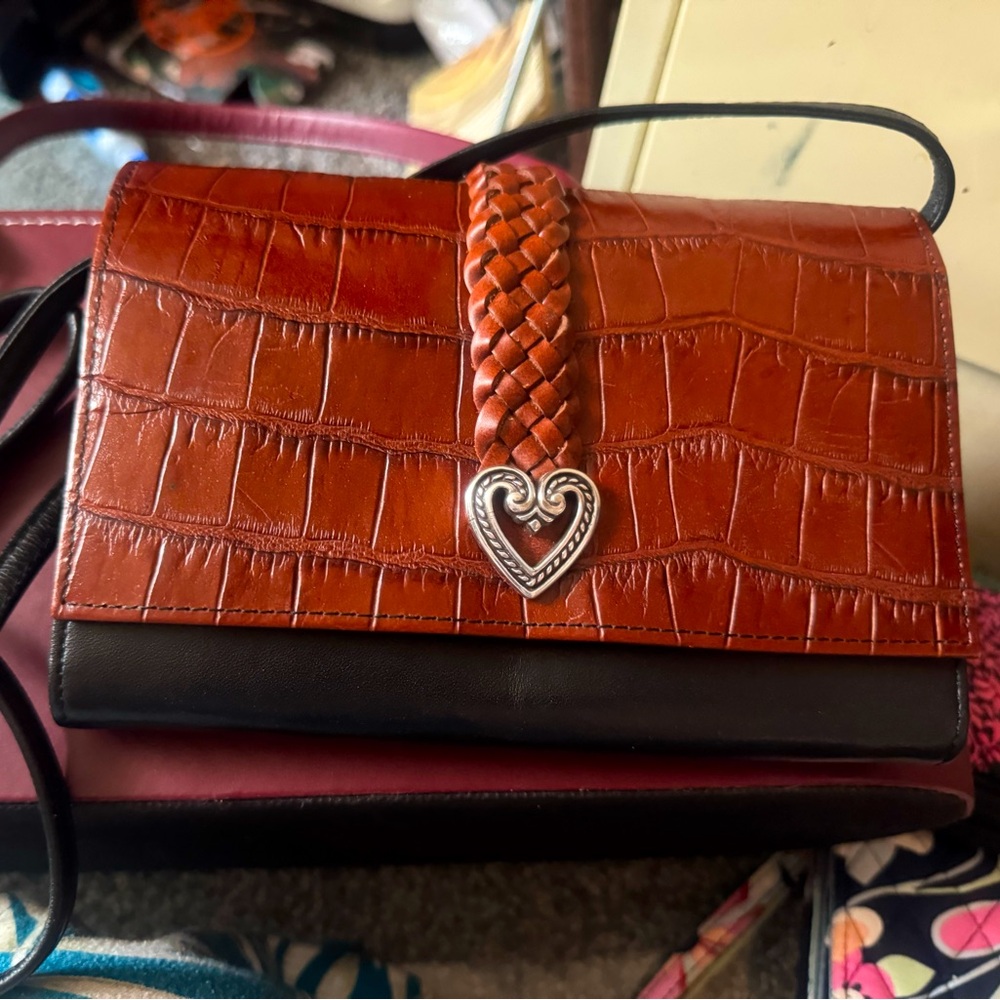 Brighton Elegant Brown Croc-Embossed Women's crossbody bag